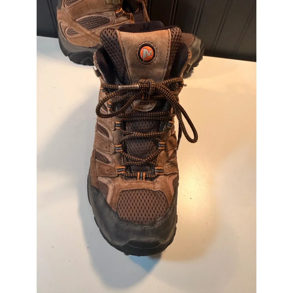 Merrell Moab Mid Hiking Boots Mens 9 Earth Brown Suede Mesh Vibram J06047